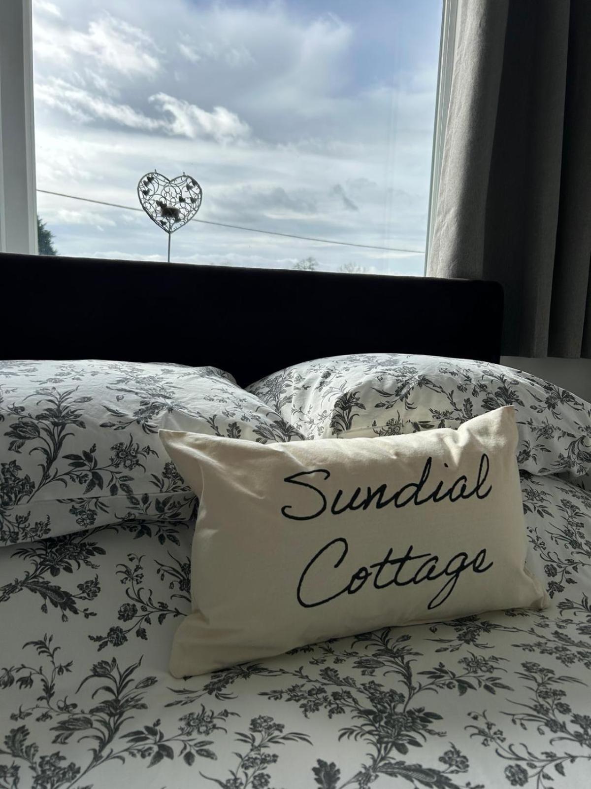 Sundial Cottage Newton Abbot Exterior foto